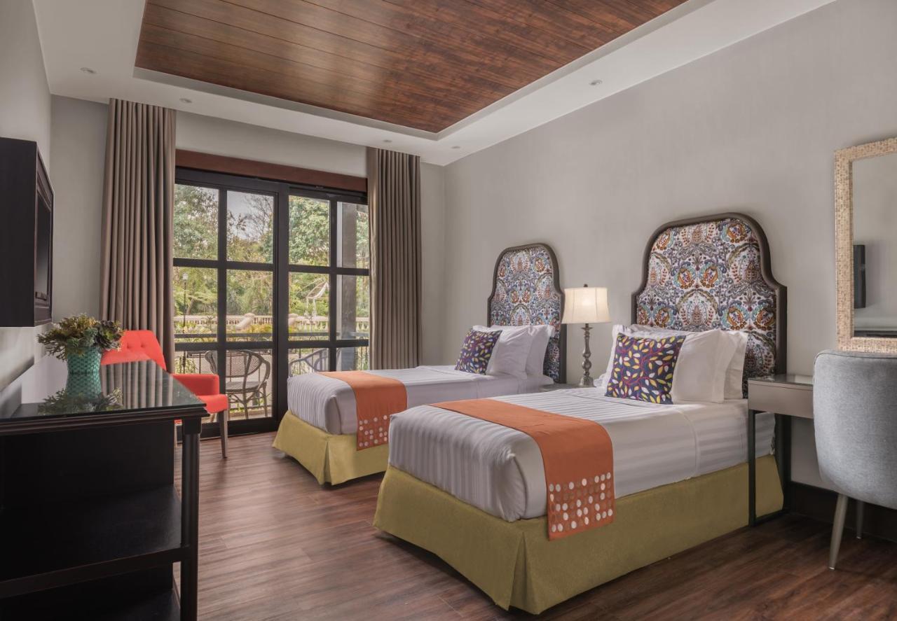 Hillcreek Gardens Tagaytay Hotell Luksuhin Exteriör bild